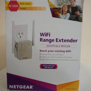 NetGear Wifi Range Extender EX6120 Dual Band WIFI Up To 1200 Mbps-Refurbished